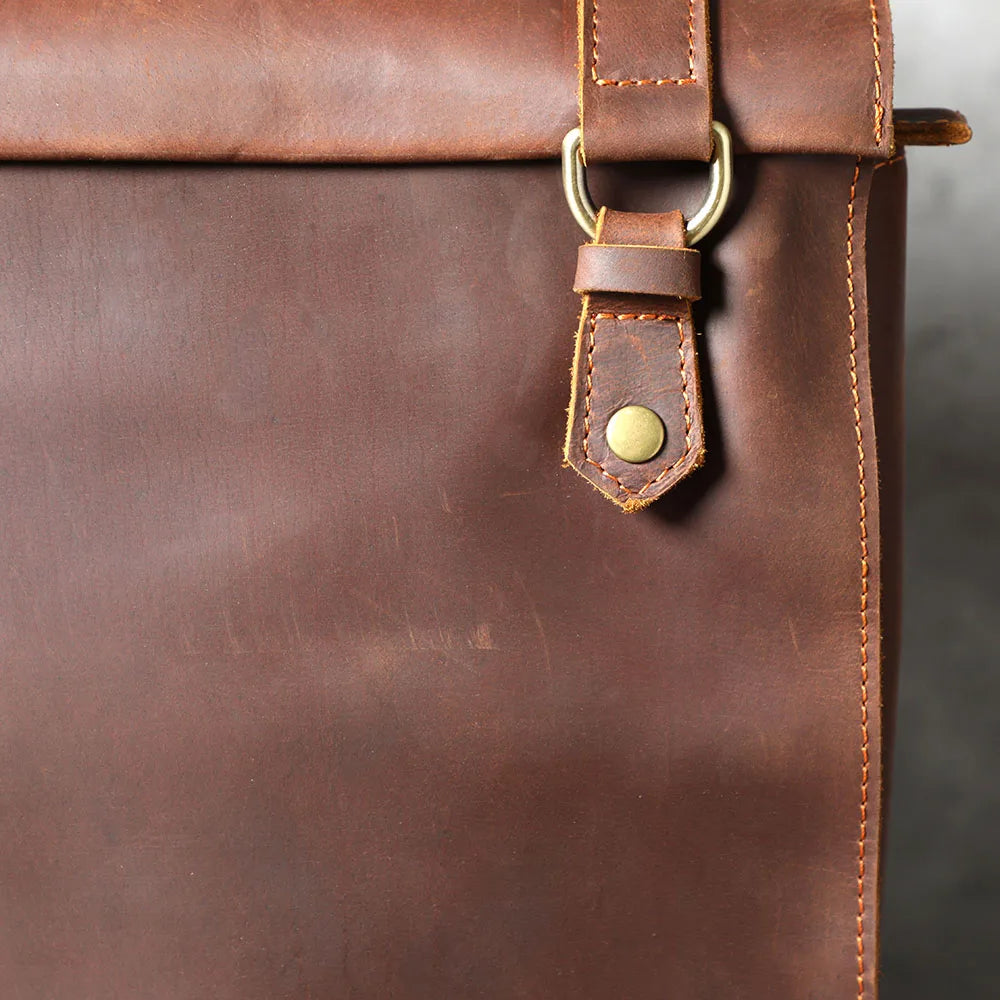Mochila Masculina de Couro Executiva para Laptop – Modelo Vintage!