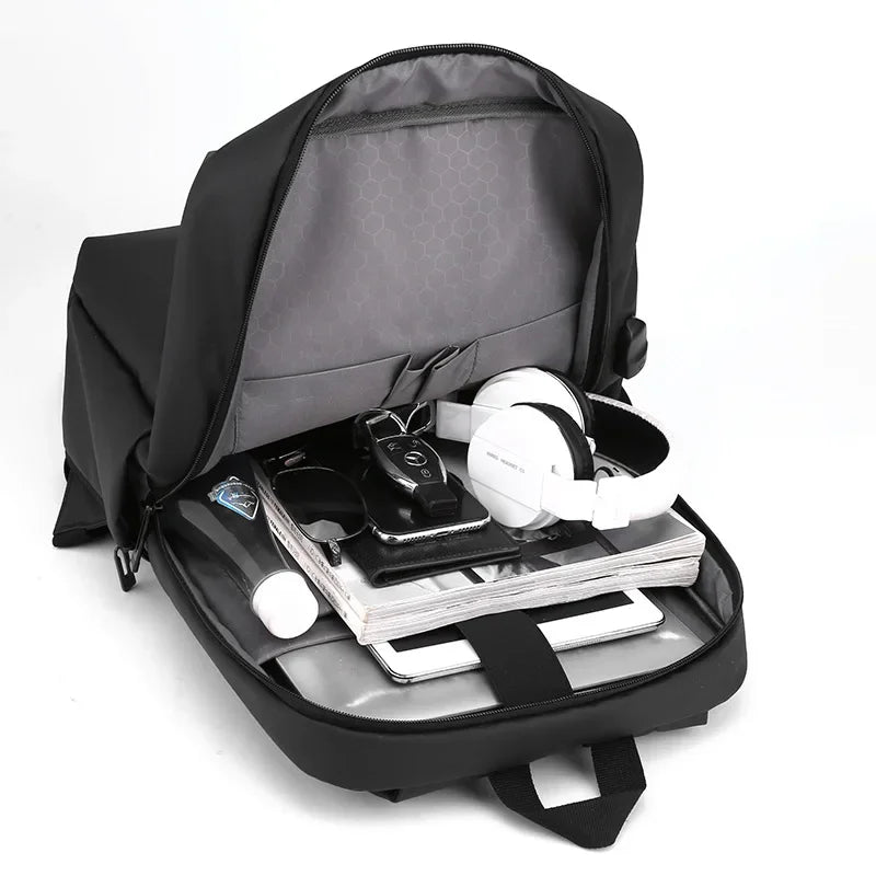 Mochila Masculina Executiva para Notebook Modelo Linear
