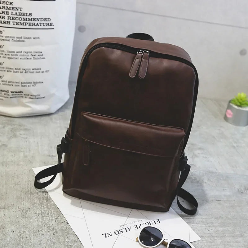 Mochila de Couro Impermeável para Notebook – Modelo Casual!
