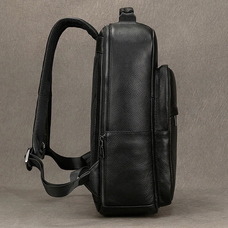 Mochila Executiva de Couro Legítimo All Black Prime