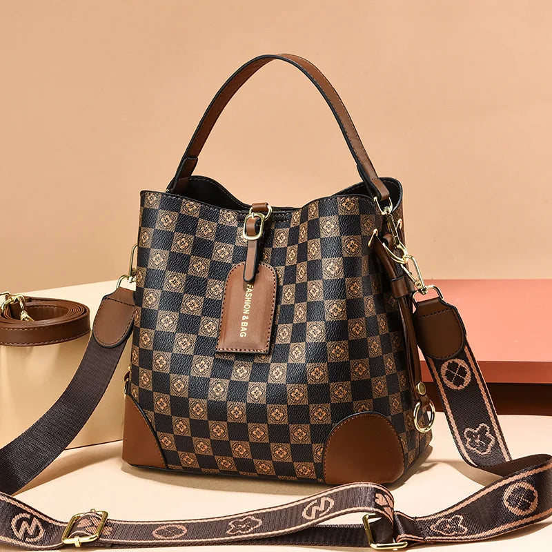 Bolsa Tote Feminina de Couro – Modelo Marrocos