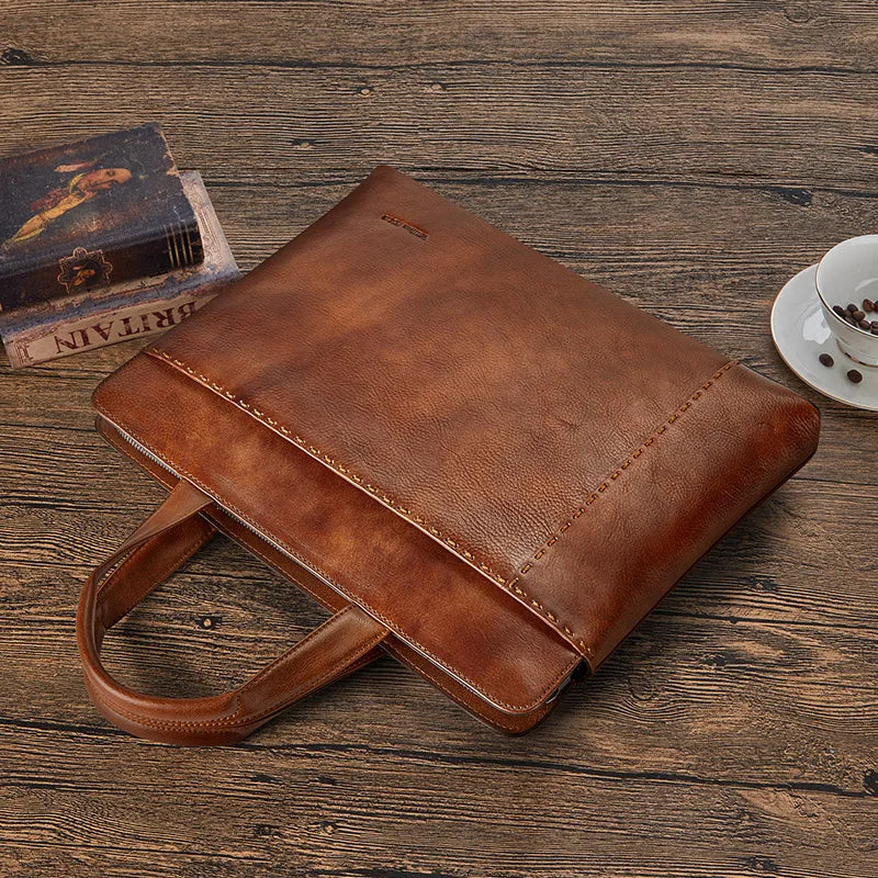Bolsa de Mão em Couro William Polo com Alças para Ombros - Modelo Unissex Pasta Executiva