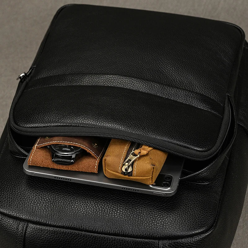 Mochila Executiva de Couro Legítimo All Black Prime