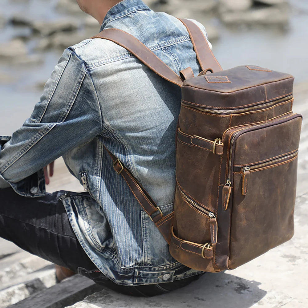 Mochila de Couro Legítimo Prime Traveller