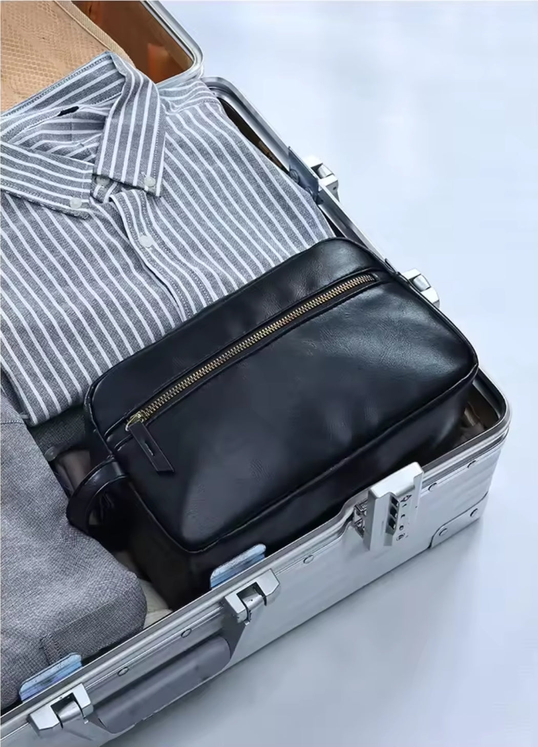 Nécessaire Masculina de Couro Impermeável – Modelo Premium!
