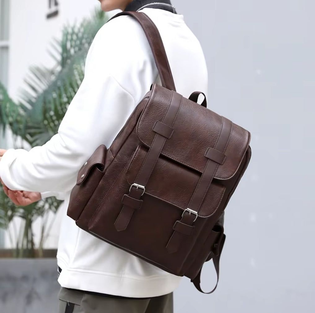 Mochila Masculina de Couro Vintage Britânica