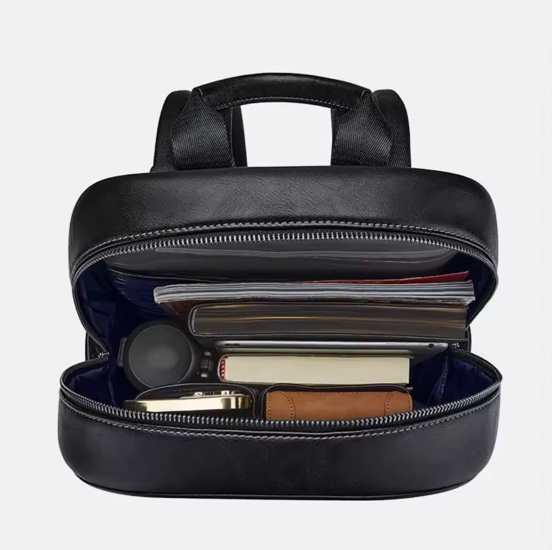 Mochila de Couro para Notebook William Polo - Modelo Casual!