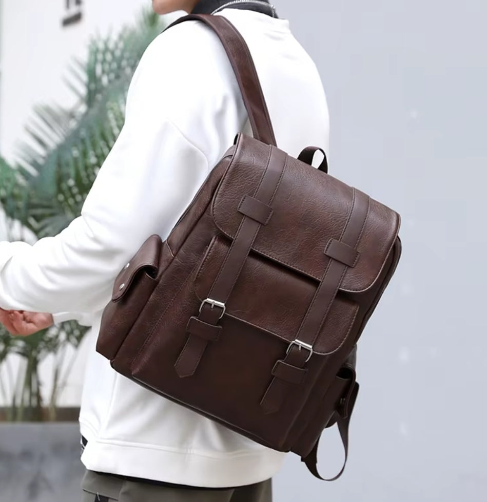 Mochila Masculina de Couro Vintage Britânica