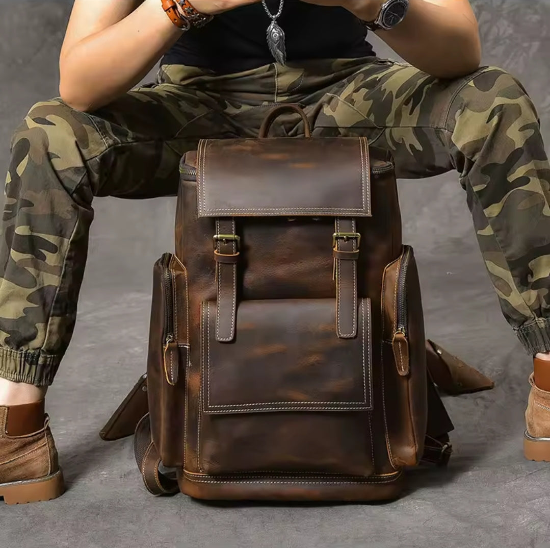 Mochila Masculina de Couro Legítimo para Notebook – Modelo Horse!