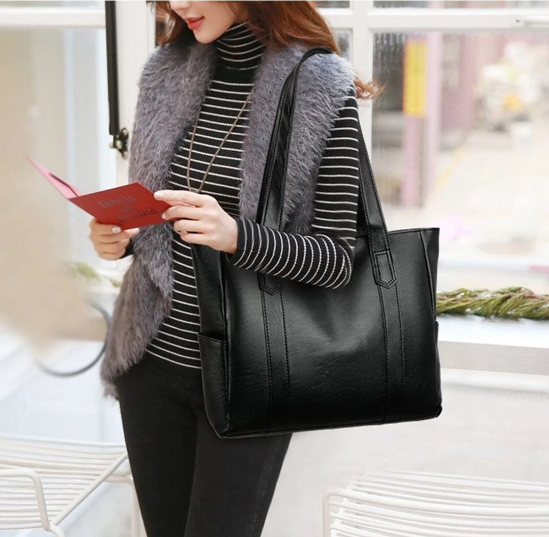Bolsa Feminina de Couro Legítimo - Modelo Europeu