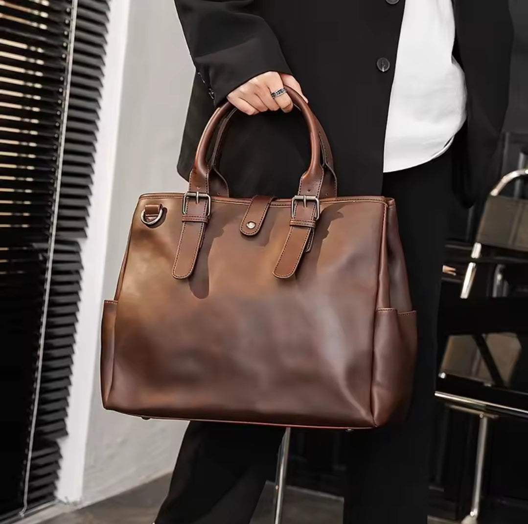 Pasta de Couro Empresarial Estilo Bolsa de Mão!