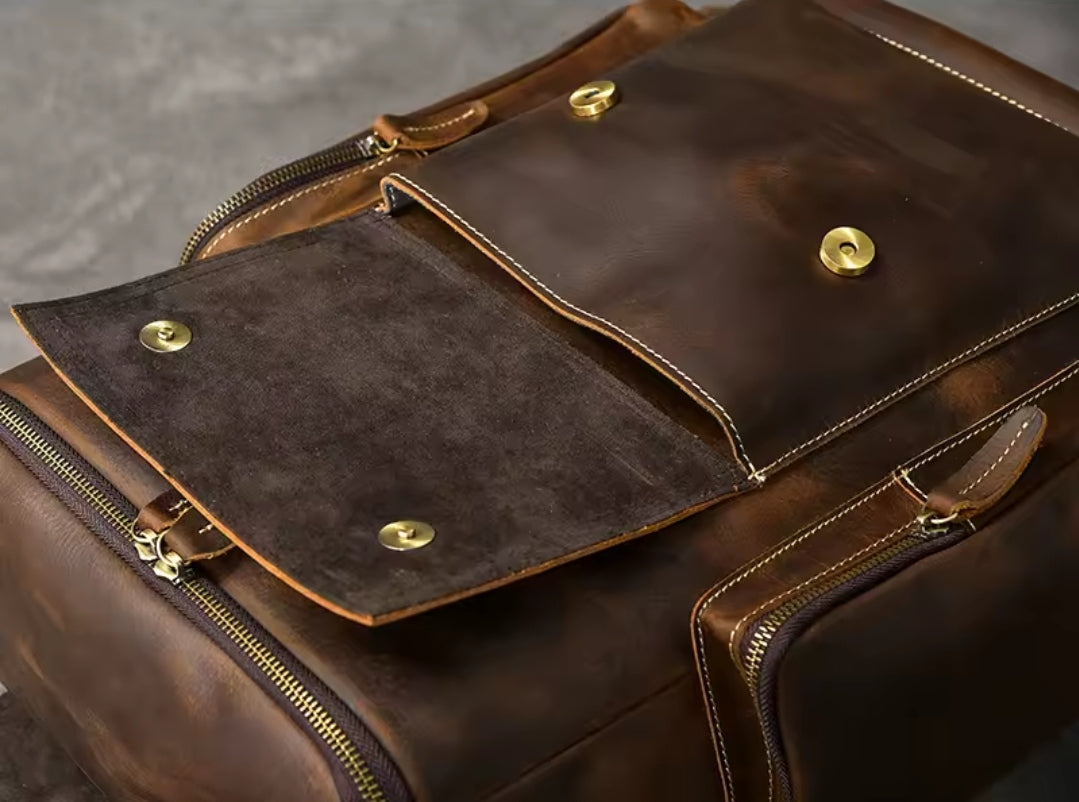 Mochila Masculina de Couro Legítimo para Notebook – Modelo Horse!