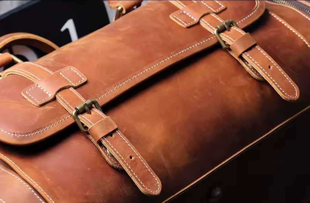 Mala de Viagem Executiva de Couro Legítimo - Modelo Premium!