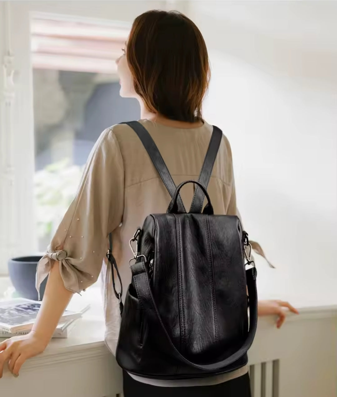 Bolsa Feminina de Couro Legítimo Impermeável!
