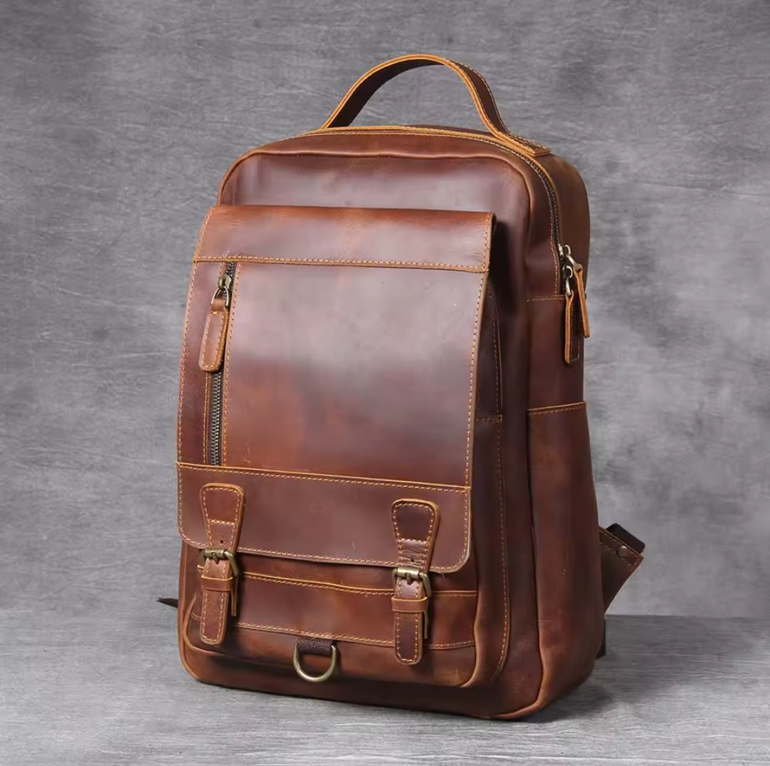 Mochila Masculina de Couro Legítimo para Notebook – Modelo Clássico Premium!