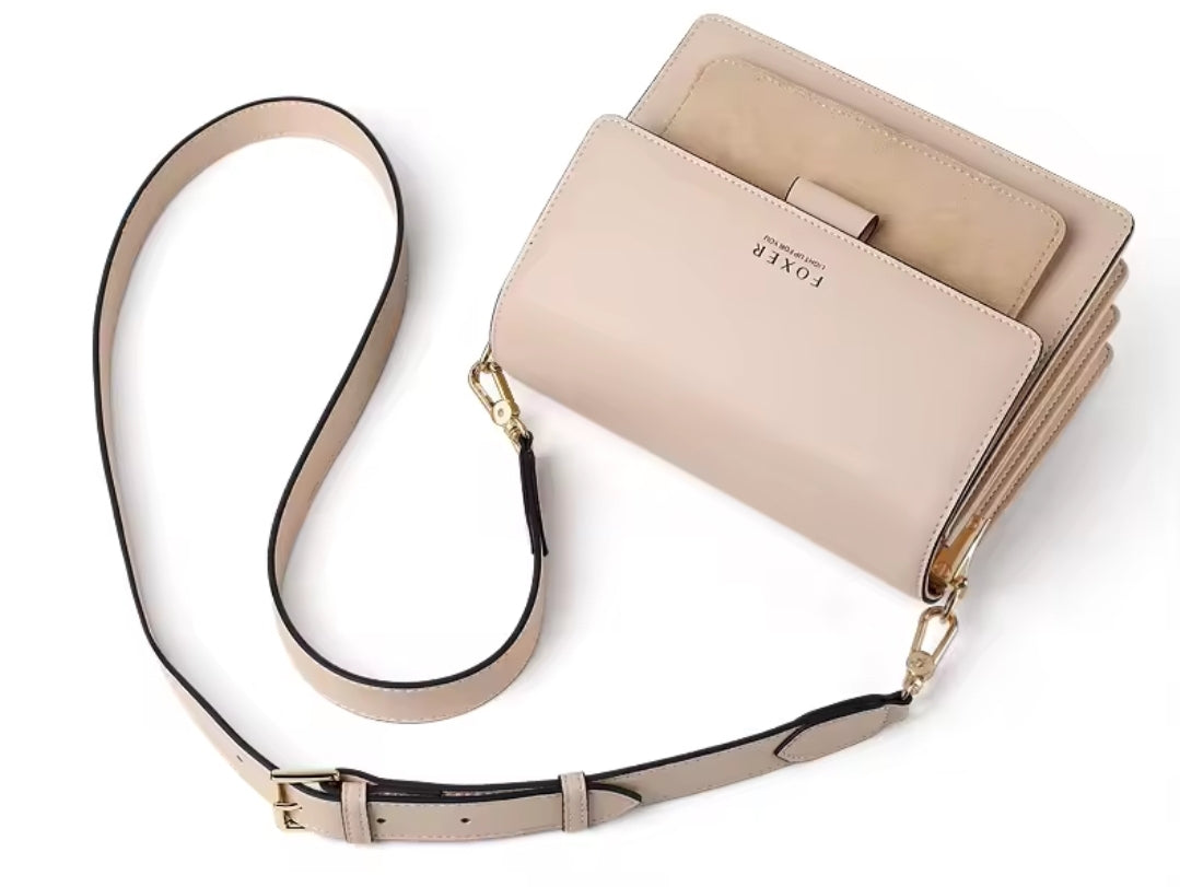 Bolsa Feminina de Couro Foxer – Modelo Compact Elegance