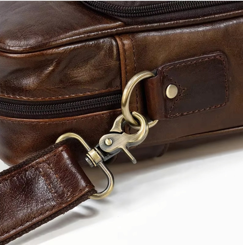 Maleta Masculina de Couro Legítimo – Modelo Prime