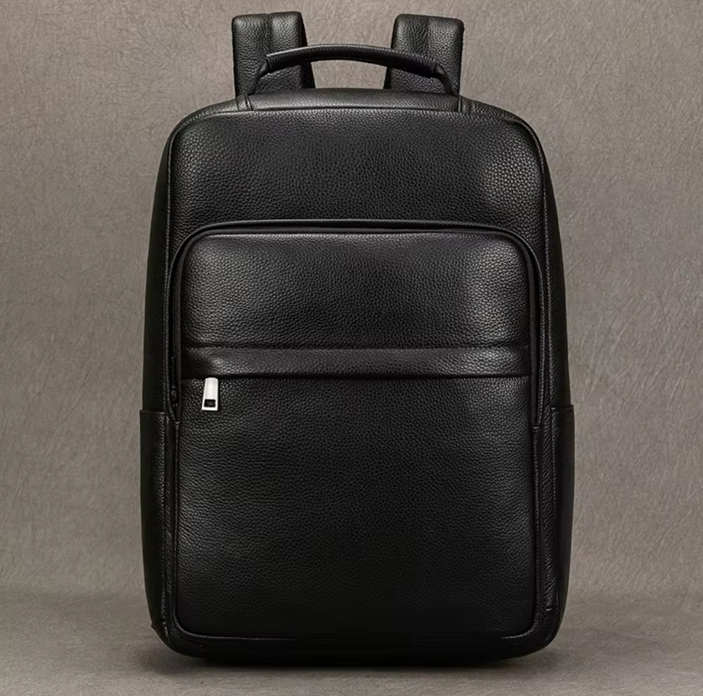 Mochila Executiva de Couro Legítimo All Black Prime