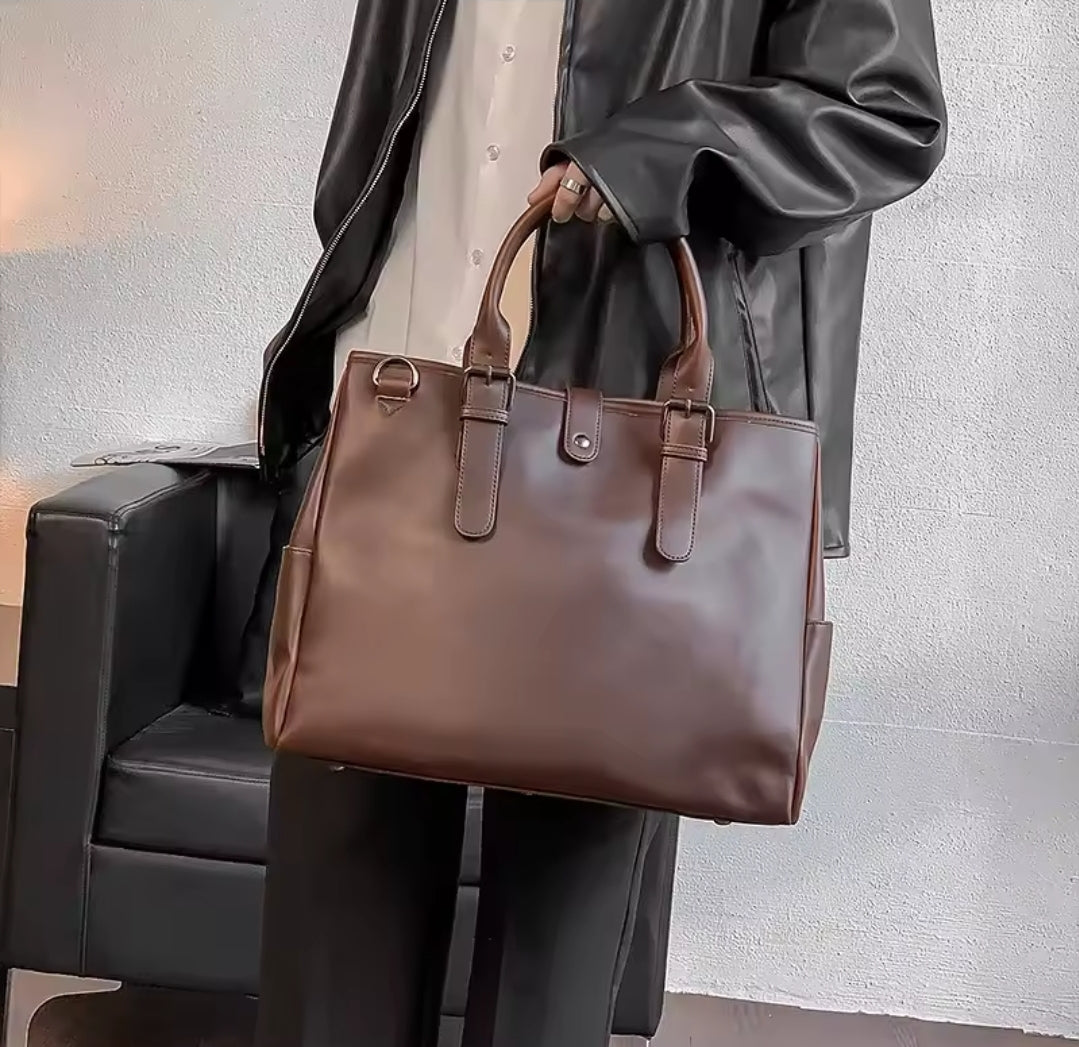 Pasta de Couro Empresarial Estilo Bolsa de Mão!