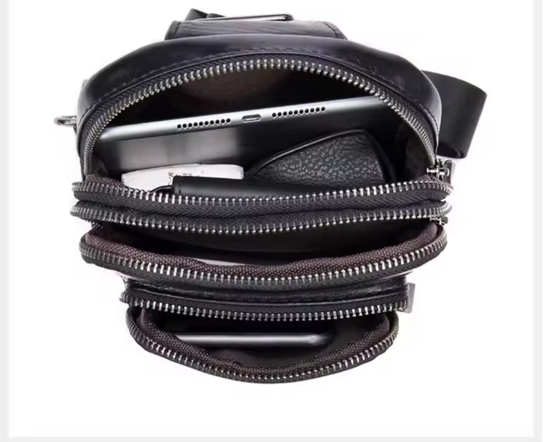 Bolsa Transversal Masculina de Couro Legítimo All Black