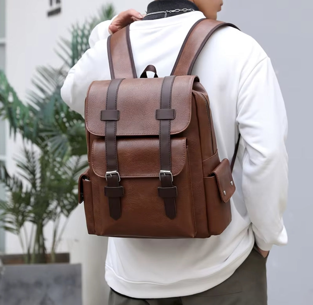 Mochila Masculina de Couro Vintage Britânica