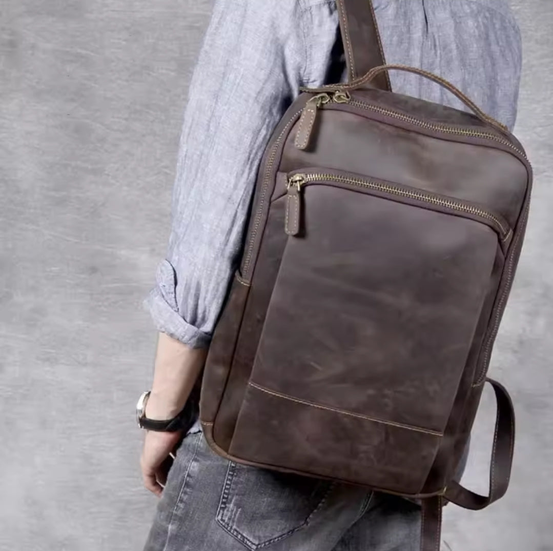 Mochila Masculina de Couro Legítimo para Notebook 15 polegadas – Modelo Clássico Slim FACILITYVIDA