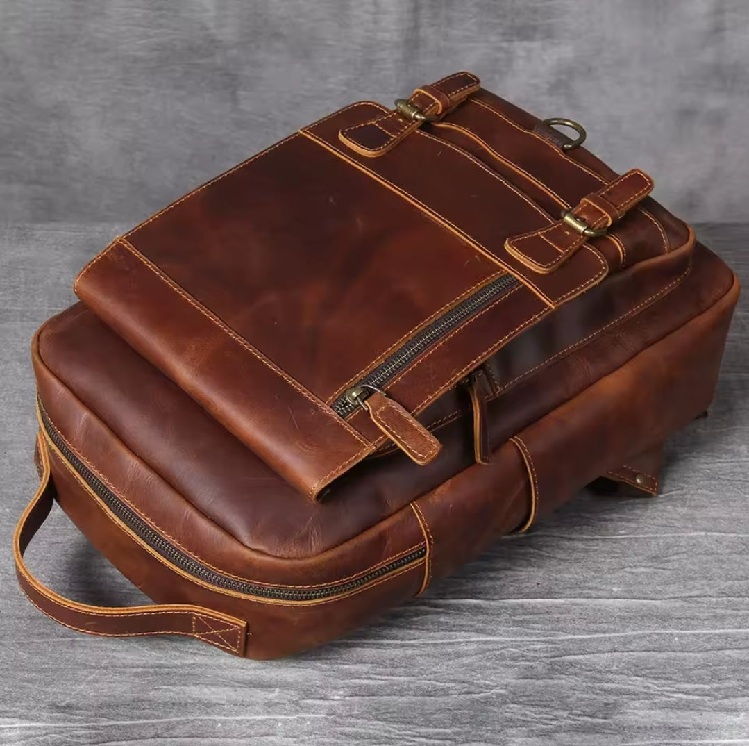 Mochila Masculina de Couro Legítimo para Notebook – Modelo Clássico Premium!