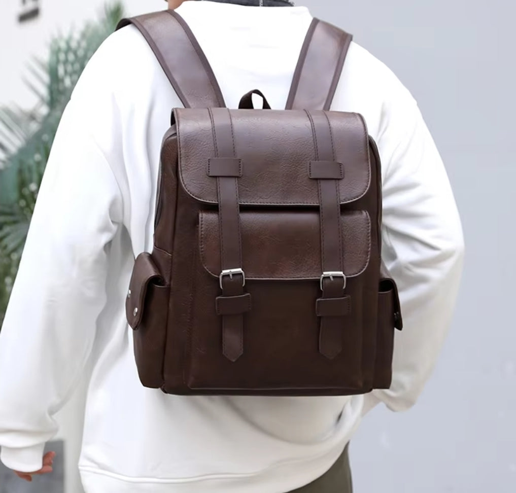 Mochila Masculina de Couro Vintage Britânica