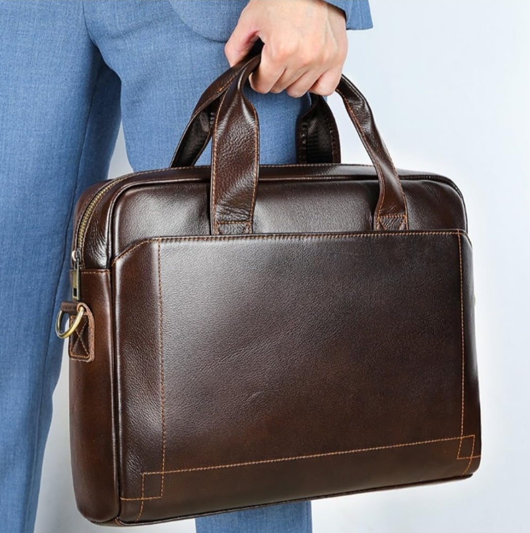 Pasta Masculina de Couro para Notebook Executiva – Modelo Bolsa de Mão ou Ombro!