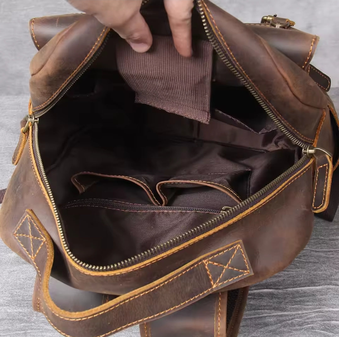 Mochila Masculina de Couro Legítimo para Notebook – Modelo Clássico Premium!