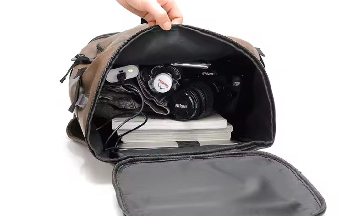 Mochila Masculina Versátil de Couro Legitímo Antifurto
