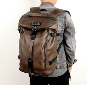 Mochila Masculina Versátil de Couro Legitímo Antifurto