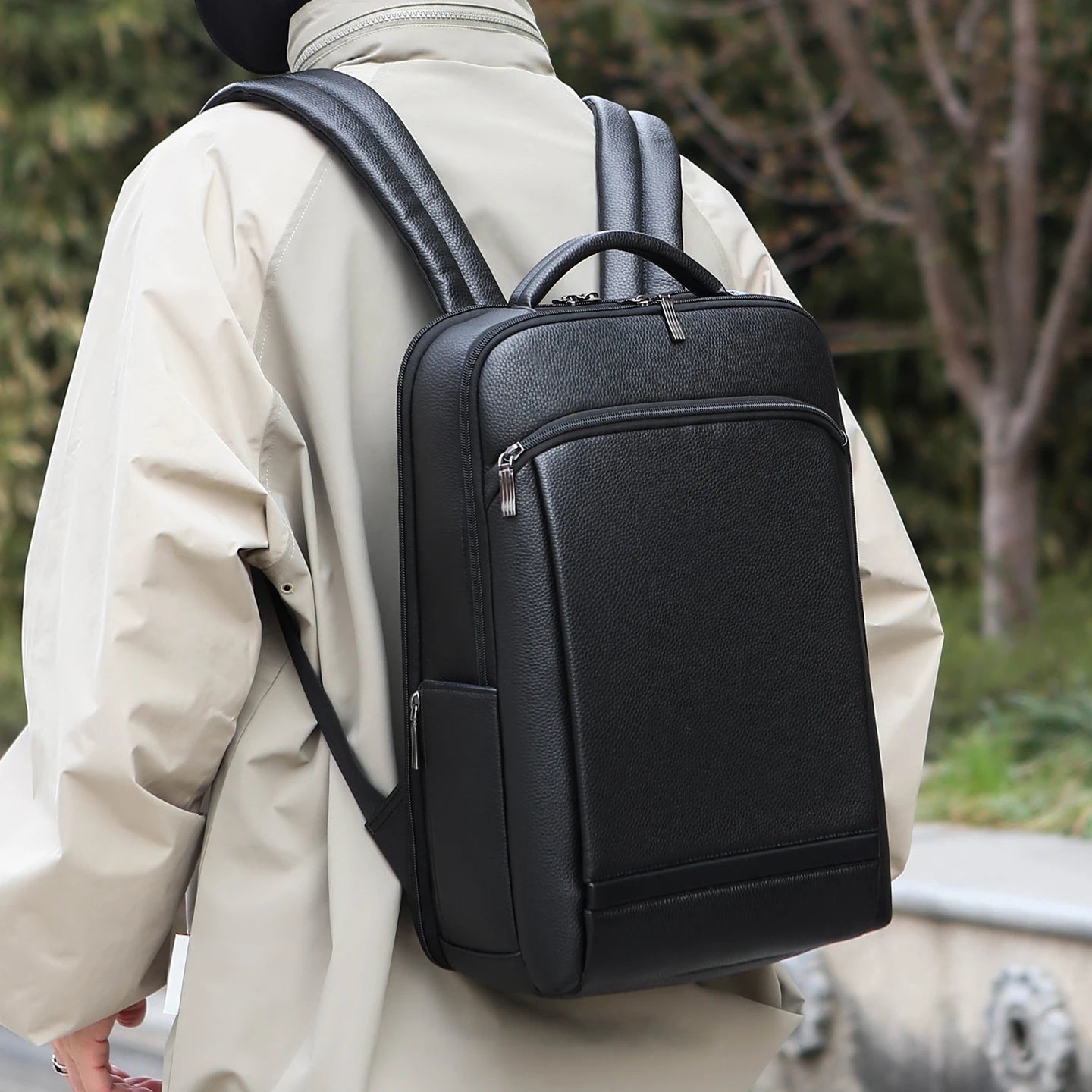 Mochila de Couro Legítimo Impermeável para Notebook