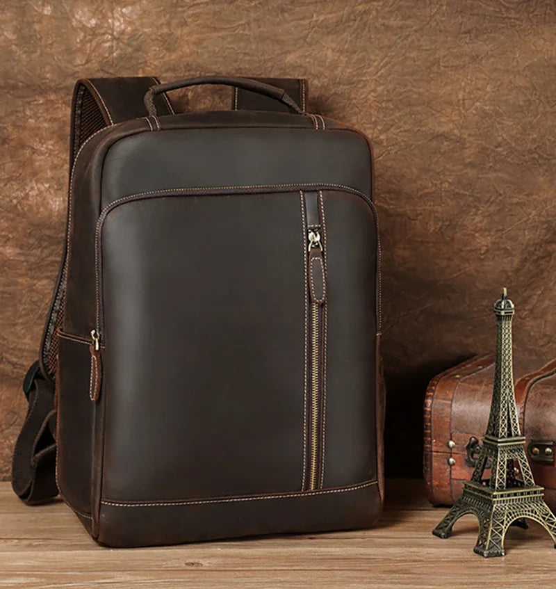 Mochila de Couro Executiva para Notebook com Tecnologia Usb