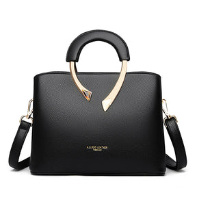Bolsa Feminina de Couro Genuíno – Modelo Dual Elegance (Mão e Ombro)
