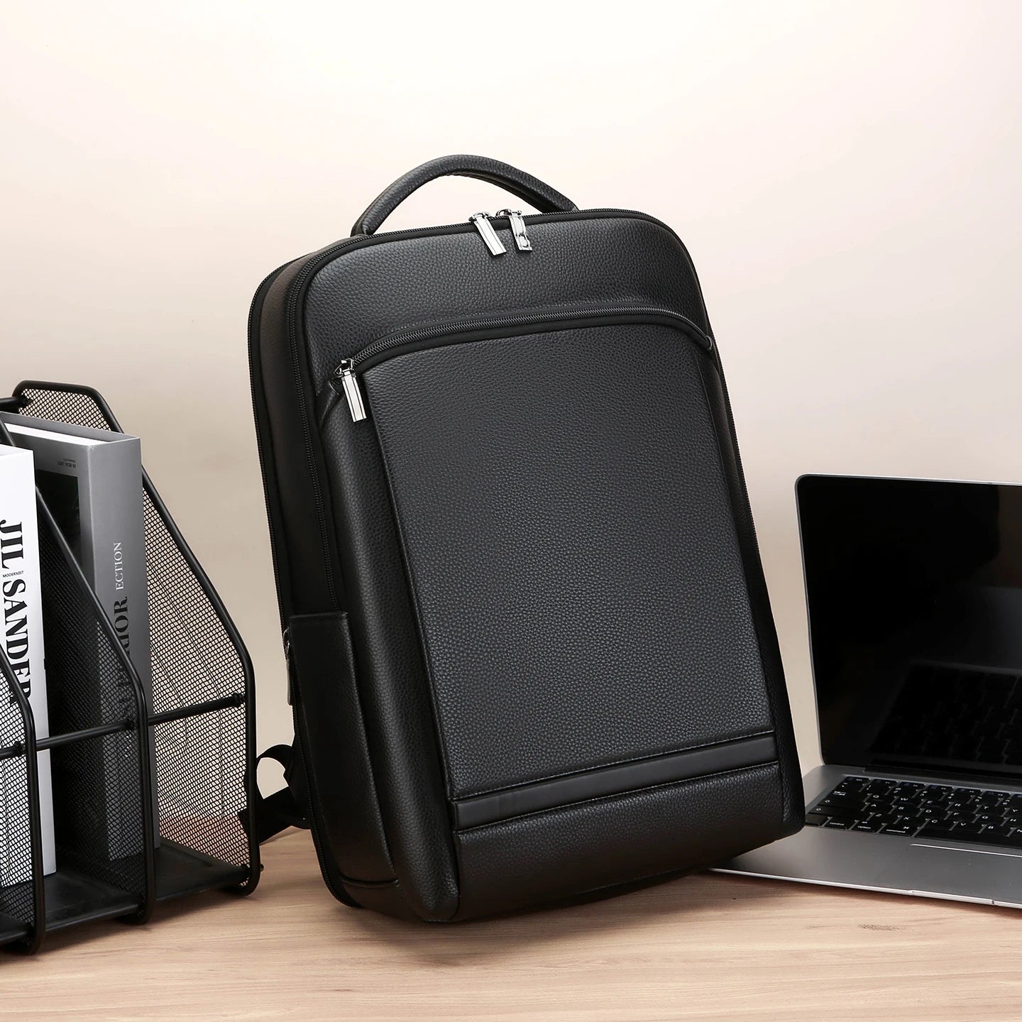 Mochila de Couro Legítimo Impermeável para Notebook