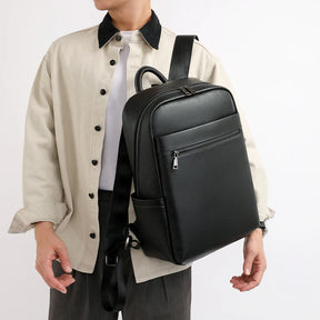 Mochila Masculina Executiva de Couro Legítimo – Modelo Premium All Black
