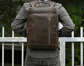 Mochila de Couro Executiva para Notebook com Tecnologia Usb