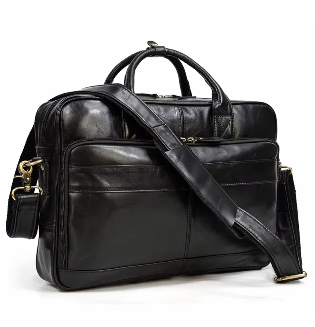 Maleta Masculina de Couro Legítimo All Black – Modelo Prime