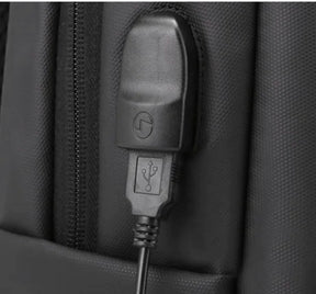 Mochila Masculina Executiva para Notebook Modelo Linear