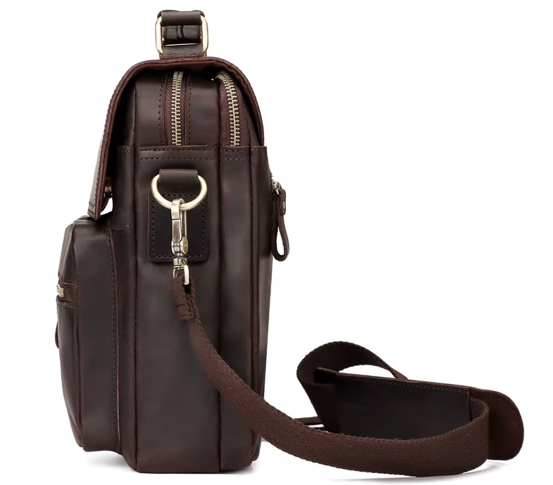 Bolsa Transversal Masculina de Couro Legítimo – Modelo Humerpaul