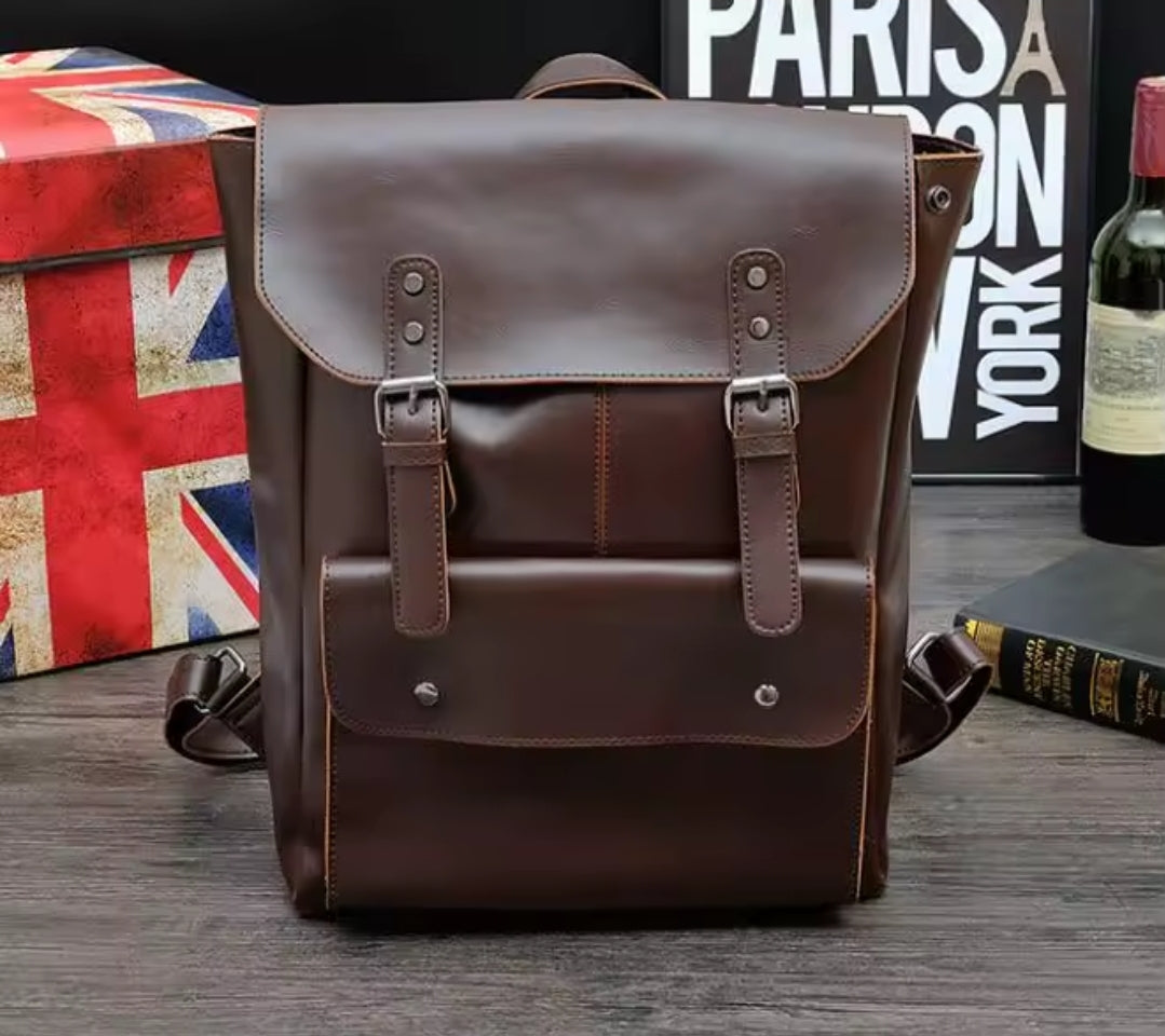 Mochila de Couro Vintage – Modelo Paris