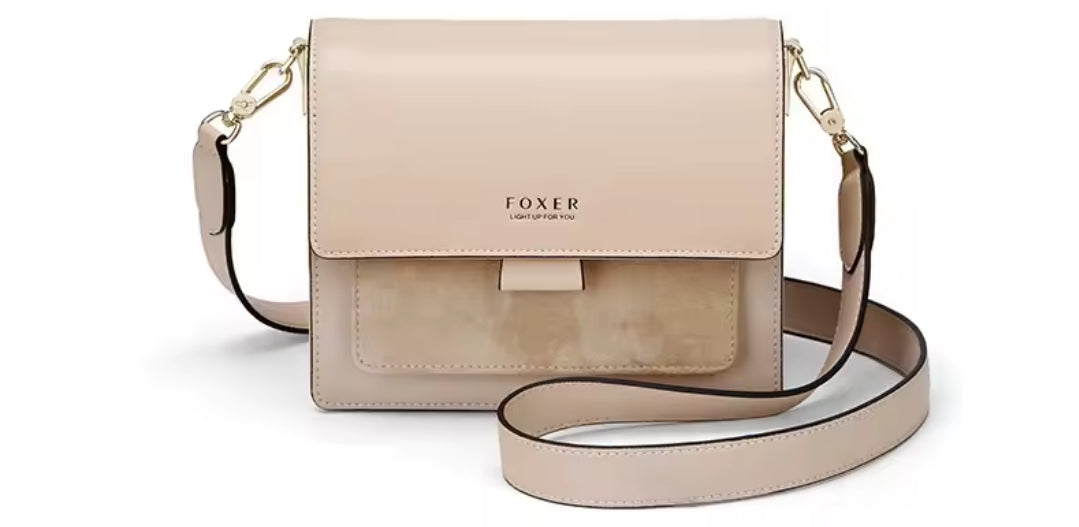 Bolsa Feminina de Couro Foxer – Modelo Compact Elegance