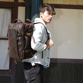 Mochila de Couro Executiva Expansível de Viagem