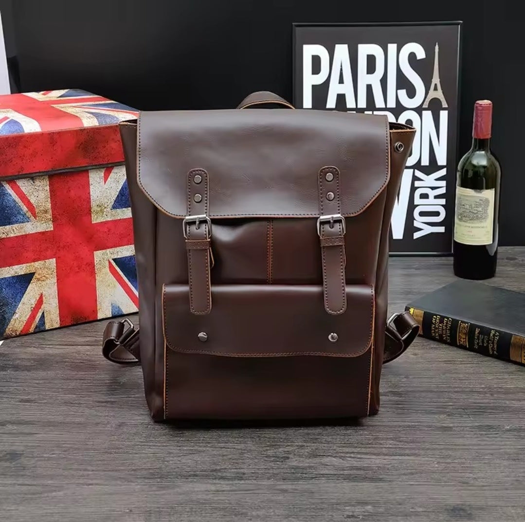 Mochila de Couro Vintage – Modelo Paris