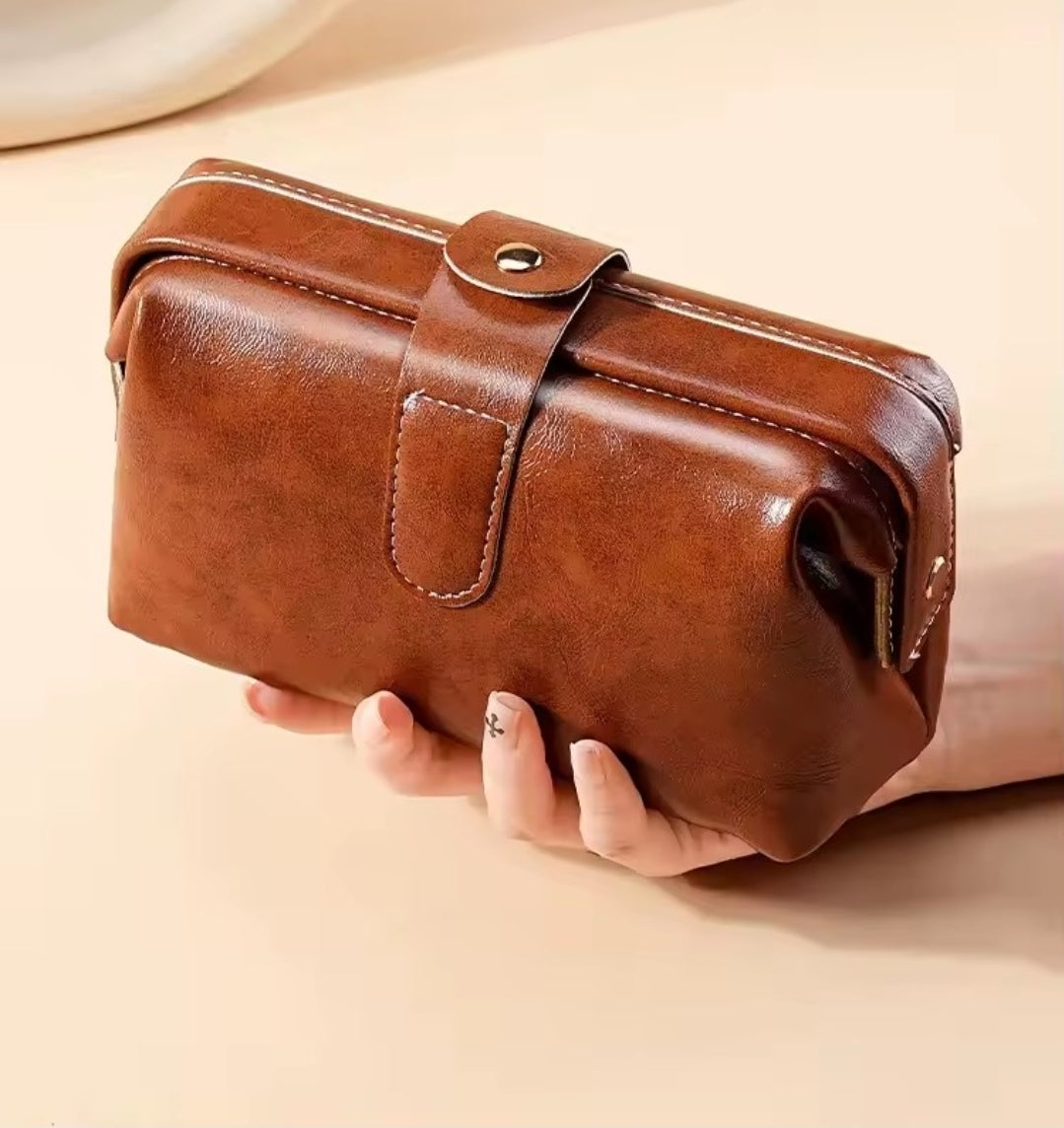 Nécessaire Feminina Impermeável de Couro Premium 3 em 1