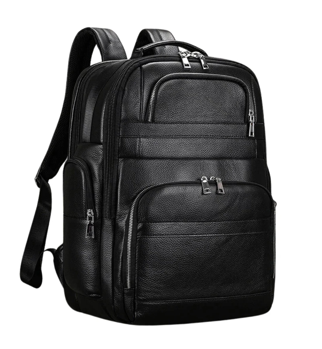 Mochila Masculina de Couro Genuíno All Black – Linha Prime