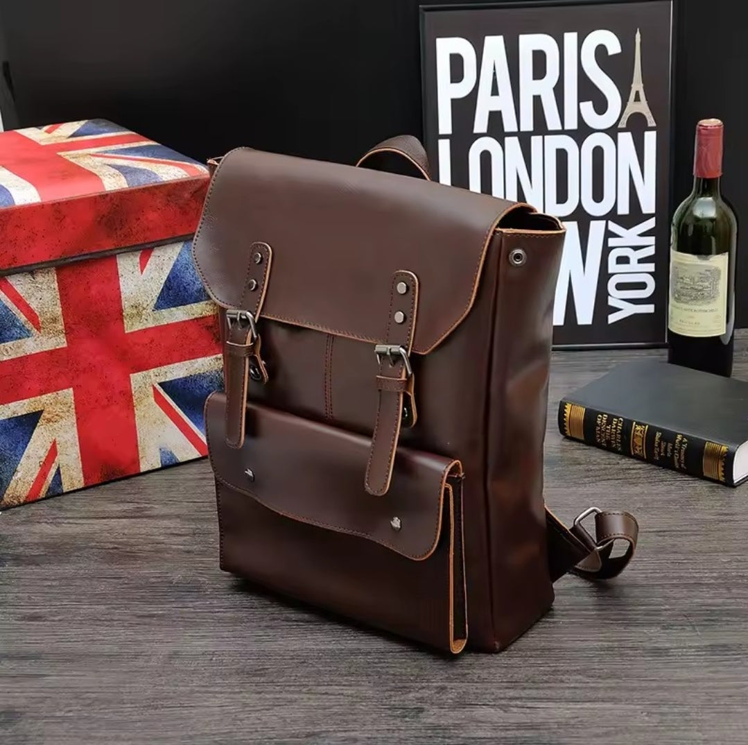 Mochila de Couro Vintage – Modelo Paris