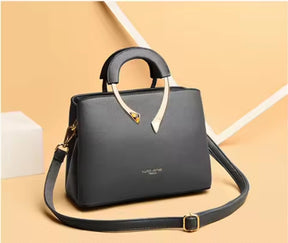 Bolsa Feminina de Couro Genuíno – Modelo Dual Elegance (Mão e Ombro)