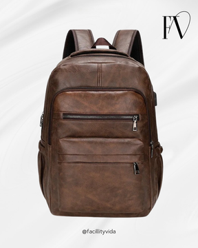 Mochila Masculina de Couro Legítimo Impermeável com Carregamento USB